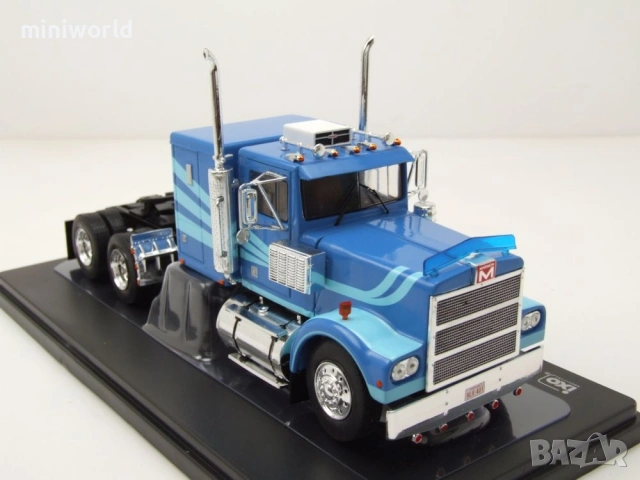 Marmon CHDT влекач 1980 - мащаб 1:43 на IXO моделът е нов в PVC дисплей-кейс, снимка 3 - Колекции - 54701013