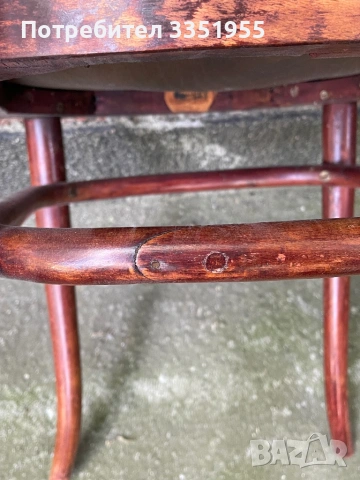 Колекционерски Винтидж Столове Thonet, снимка 11 - Колекции - 54735342