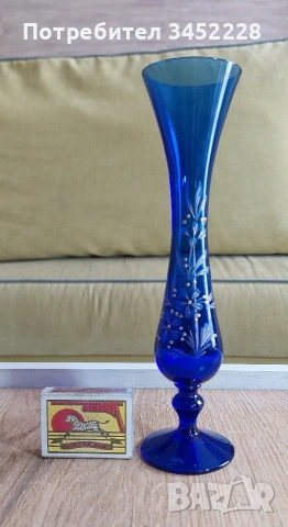 Вазичка винтидж синьо стъкло с оригиналната кутия за колекционери , снимка 7 - Антикварни и старинни предмети - 54243784