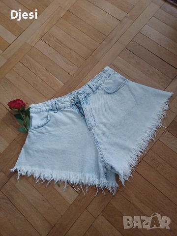 нови къси дънки , снимка 4 - Дънки - 54556010