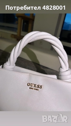 Оригинална чанта на Guess, снимка 4 - Чанти - 54572661