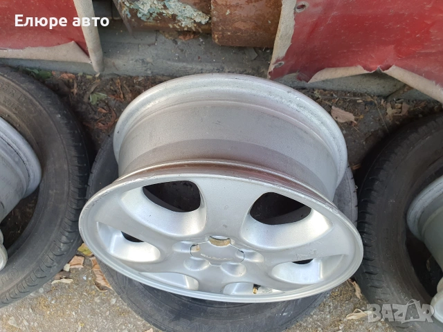 Джанти Субару 5x100x6J15ет55, снимка 6 - Гуми и джанти - 55127273