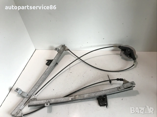Ръчен механизъм за стъклоповдигач за предна лява врата за Citroen Berlingo / Peugeot Partner (2001)
