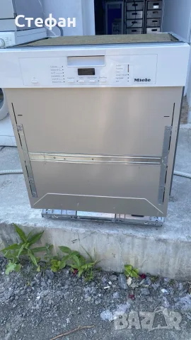 съдомиялна за вграждане MIELE  60 см
