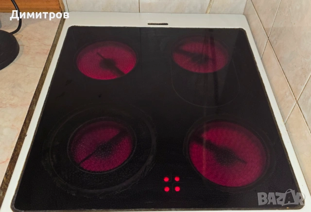 Готварска печка Gorenje с керамичен плот и с вентилатор, снимка 4 - Печки, фурни - 54779717