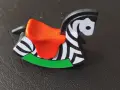 Фигурка Люлеещо се Конче играчка за малка кукла, снимка 1