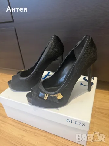 Дамски обувки Guess, снимка 2 - Дамски обувки на ток - 55680231