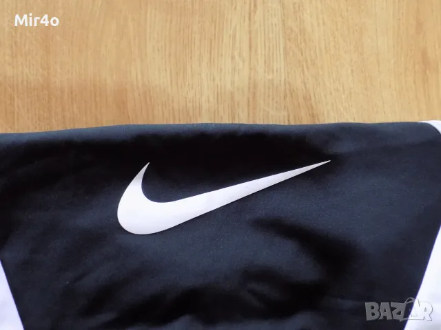 бюстие nike потник тениска риза блуза туризъм спорт крос дамско оригинал M/S, снимка 4 - Спортни екипи - 49364769