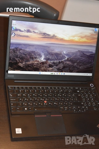 Lenovo ThinkPad E15 15.6 инчов лаптоп с DDR4 / NVME / Батерия и зарядно, снимка 7 - Лаптопи за работа - 55121066