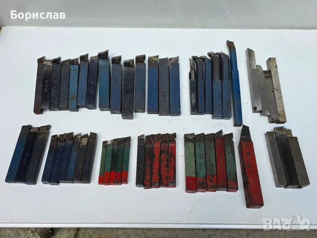 Стругарски ножове за струг