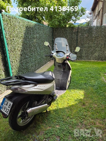Продавам априлия спортсити 300 Cube, снимка 12 - Мотоциклети и мототехника - 54010229