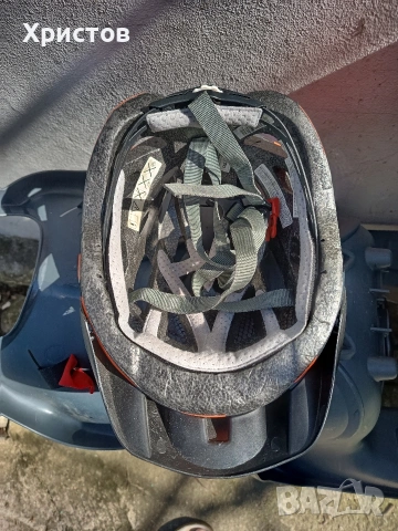 Детско столче за велосипед с каска, снимка 4 - Столчета за кола и колело - 54091838