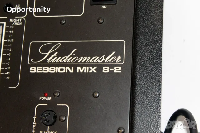 Studiomaster Session Mix 8-2 (8 Channel In / Stereo Out) Mixer