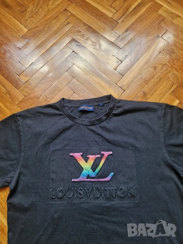 Страхотна мъжка тениска LOUIS VUITTON размер L, снимка 3 - Тениски - 55280631