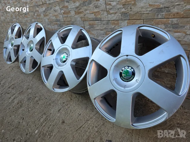 Продавам ОРИГИНАЛНИ джанти 16 ' цола 5x100 Shkoda,VW, Bora,Golf Audi a3, Leon 6,5J ET50, снимка 2 - Гуми и джанти - 55468282