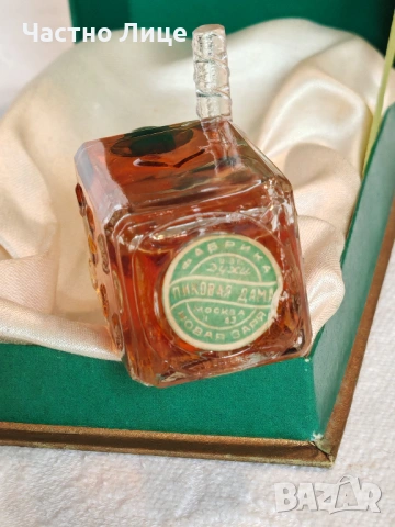 Супер Рядък Луксозен Руски СССР Дамски Парфюм Пиковая Дама 1963 г, снимка 6 - Колекции - 47566484