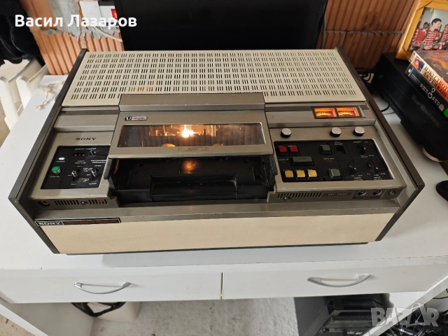 Видео рекордер SONY VO 2630 U-MATIC , снимка 2 - Плейъри, домашно кино, прожектори - 54626202