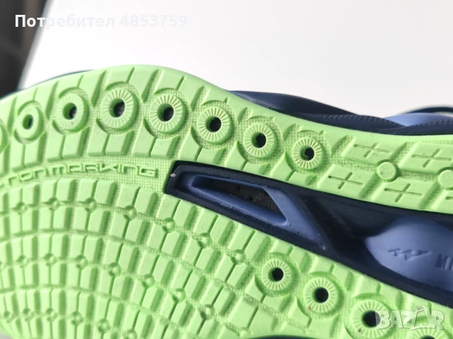 Маратонки за Зала Mizuno Wave Luminous 2 / 43 номер Подходящи за Волейбол, Скуош, Тенис и др., снимка 10 - Спортни обувки - 54884206