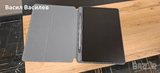 Таблет Lenovo Idea Tab с писалка и калъф/поставка