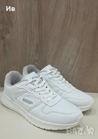 Бели дамски маратонки , снимка 2 - Маратонки - 55139325