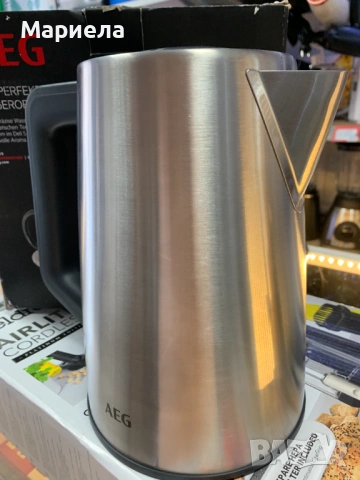 Електрическа кана AEG K5-1-6ST / AEG Deli 5, 2400 W / С настройка на градуса, снимка 3 - Кани - 54836562
