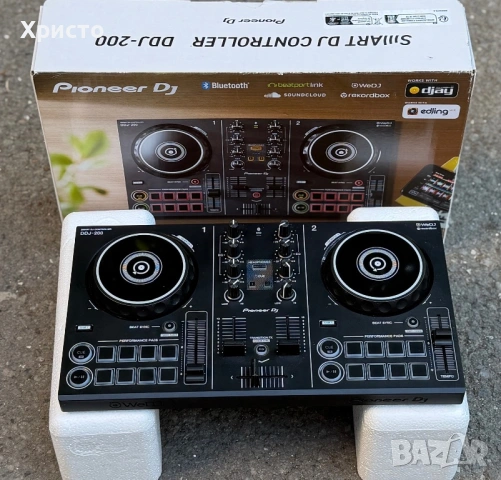 DJ Контролер Pioneer DDJ-200, черен , снимка 3 - Ресийвъри, усилватели, смесителни пултове - 54806821