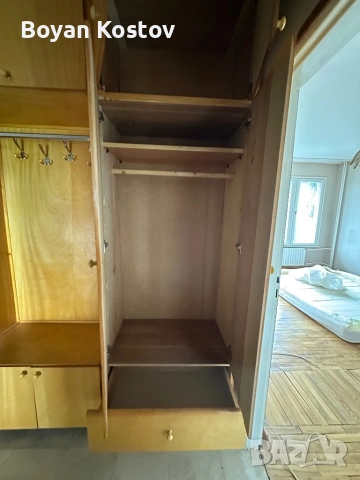Дървен Гардероб, снимка 4 - Гардероби - 54749999