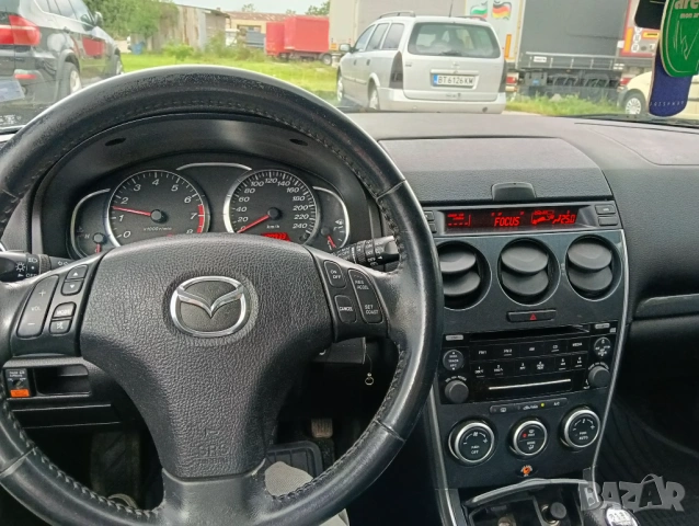 Mazda 6 2.0 Бензин, Верига, снимка 12 - Автомобили и джипове - 54584820
