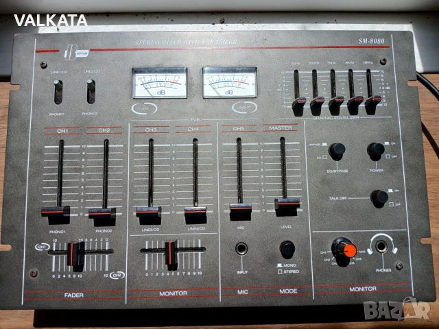 DJ  миксер  BETTER SM-8080 4+1 Channel Mixer.