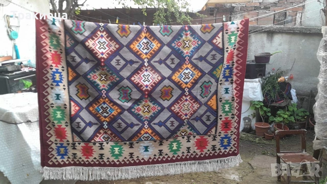 СТАР ЧИПРОВСКИ КИЛИМ 