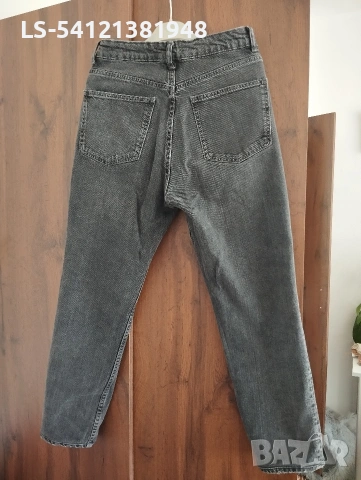 Zara дамски дънки, снимка 3 - Дънки - 54106489