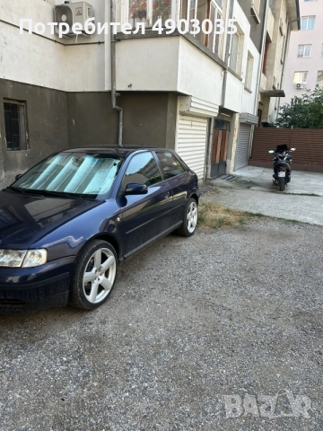 AUDI A3 1,8 бензин