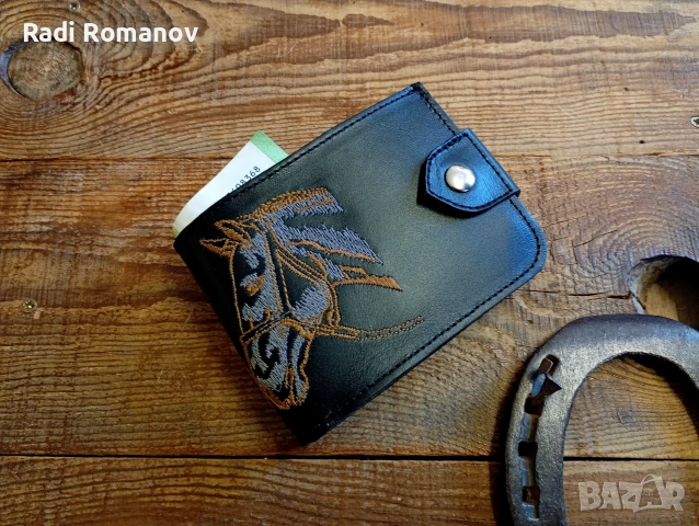 Ръчно изработен мъжки кожен портфейл с тематична бродерия , снимка 8 - Портфейли, портмонета - 54009715