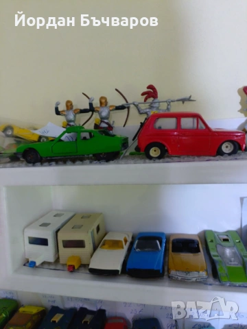 Стари метални Matchbox 1:62 колекционерски колички, снимка 2 - Колекции - 54318546