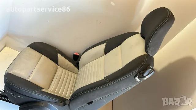 Предна лява седалка черна и бяла кожена за Volvo C30 1.6d (2012) #255655 OEM