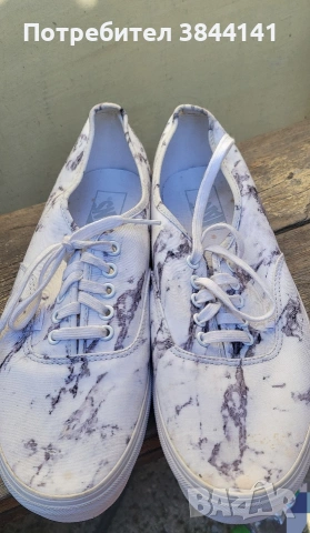 VANS 44, снимка 2 - Спортни обувки - 54236821