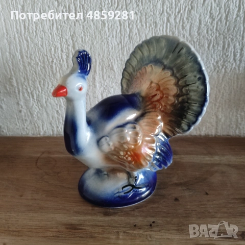 Порцеланова фигурка 