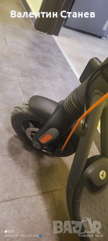 Ninebot F2 Pro E – почти нова, 2510 km, пълен комплект, снимка 4 - Велосипеди - 54921205