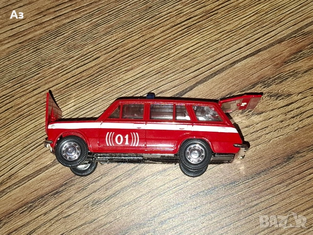 Руски соц модел на метална Лада ВАЗ 2102 пожарна 1:43 Сделано в СССР USSR, снимка 6 - Колекции - 55150519