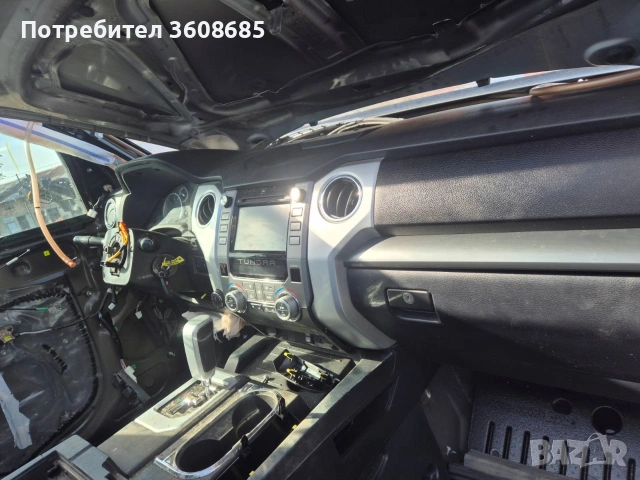 Арматурно табло Тойота Тундра 2017 air bag, снимка 6 - Части - 54306350