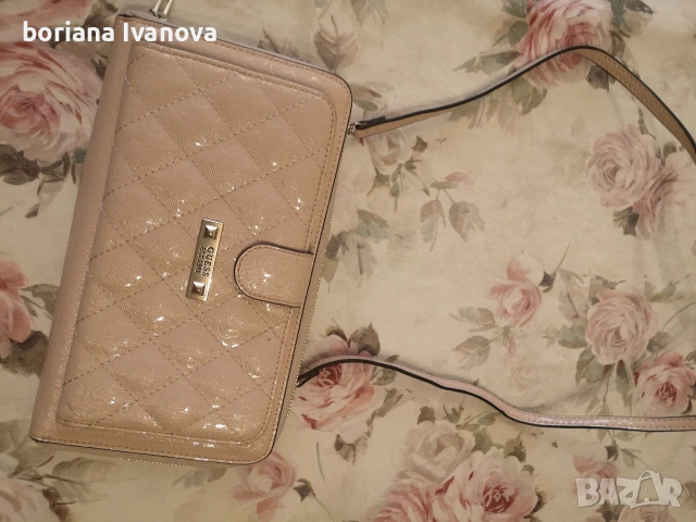Guess , снимка 5 - Чанти - 54404382