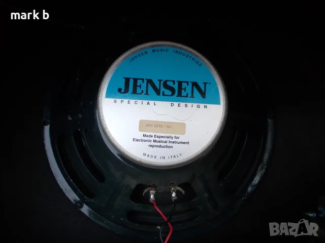 Хибридно китарно кубе BEHRINGER AC112, снимка 4 - Китари - 55686717