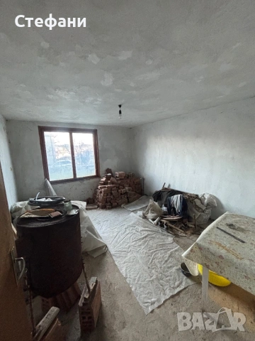 ПРОДАВА СЕ къща в гр. Брезник , снимка 9 - Къщи - 54036969