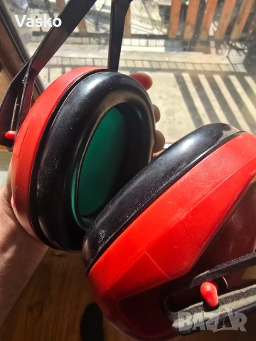 Продавам Шумоизолиращи слушалки