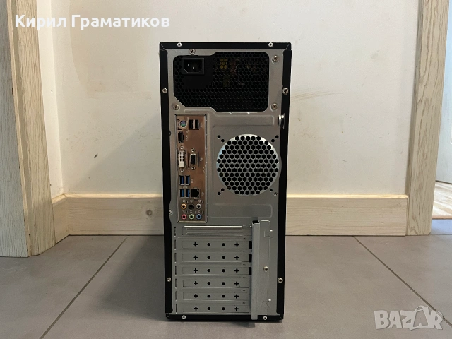 Настолен Компютър, снимка 3 - Работни компютри - 55263680