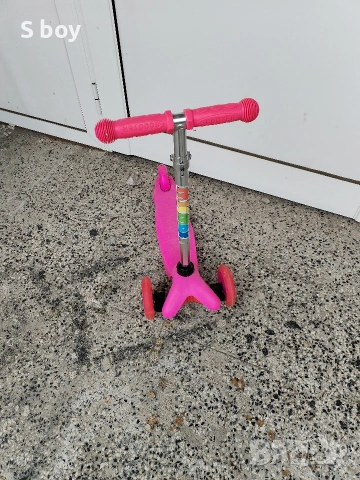 детцка тротинеткА