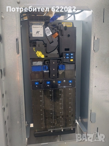 Снакс автомат Necta Sfera, снимка 2 - Вендинг машини - 54040406