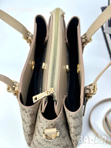 чанти Guess ✨⭐️ ➡️25cm⬆️18cm✨ 🌟, снимка 7 - Чанти - 55229471