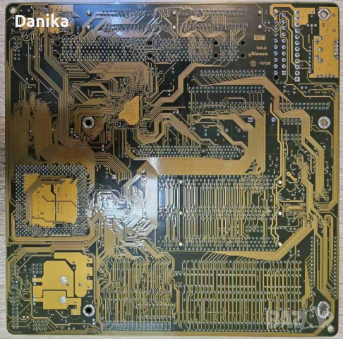Работеща ретро дънна платка Shuttle HOT-591P 2.x с процесор AMD K6-2 266 Socket Super 7, снимка 3 - Дънни платки - 48599583