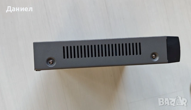 4 канален PoE NVR Hikvision DS-7604NI-E1/4P с 1TB HDD, снимка 4 - Комплекти за видеонаблюдение - 54932559